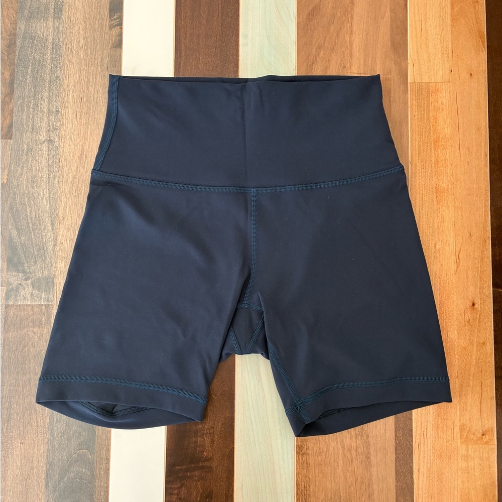 Lululemon Wunder Train High-Rise Short 6” True Navy